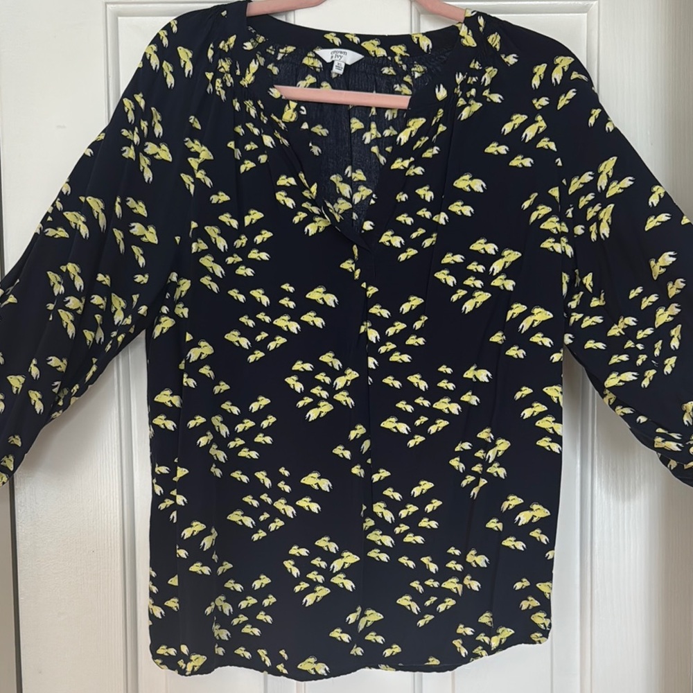Crown & Ivy Blue and Yellow 3/4 Sleeve Mandarin Collar Blouse